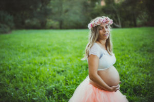 La sesión de fotos vintage de embarazo de Carla de Muxía