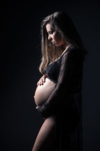 La sesión de fotos vintage de embarazo de Carla de Muxía