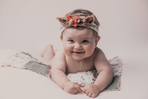 La sesión de bebé en Camariñas de Jimena por Viéndote Crecer Fotografía Infantil en la Costa da Morte