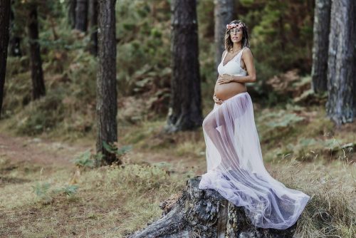 La sesión de embarazo en la playa de Iris por Viéndote Crecer Fotografía Infantil en Galicia