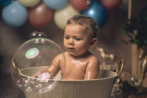 La sesión de fotos de smash cake de Noel de Muxía por Viéndote Crecer Fotografía Infantil en Galicia