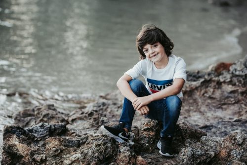 Sesión de fotos de "Mis 9 años" por Viéndote Crecer Fotografía Infantil en la Costa da Morte